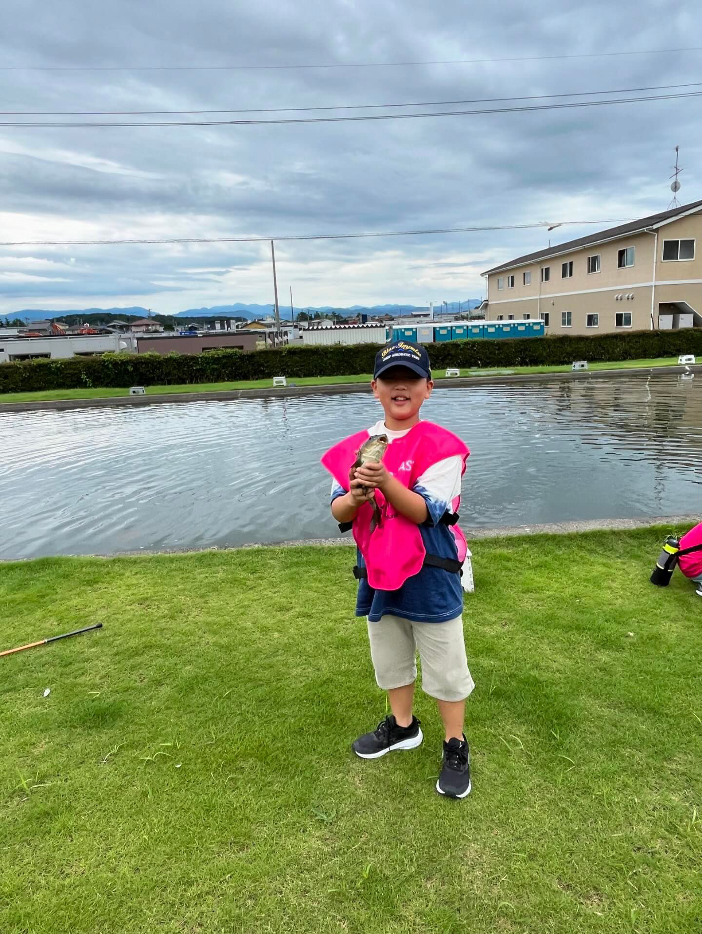 2BB6907A-E99C-4A06-AAB8-DB58D9A1E967