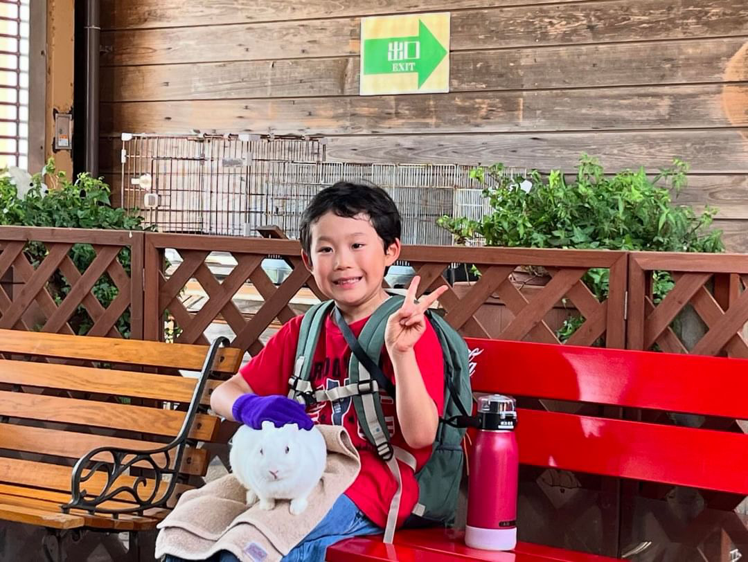 869AE235-3EA5-41B3-B7C8-B35D000DF665