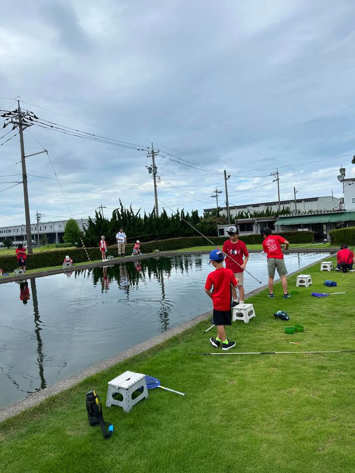 92B44645-65C3-4B3D-9880-3A82E1F20699