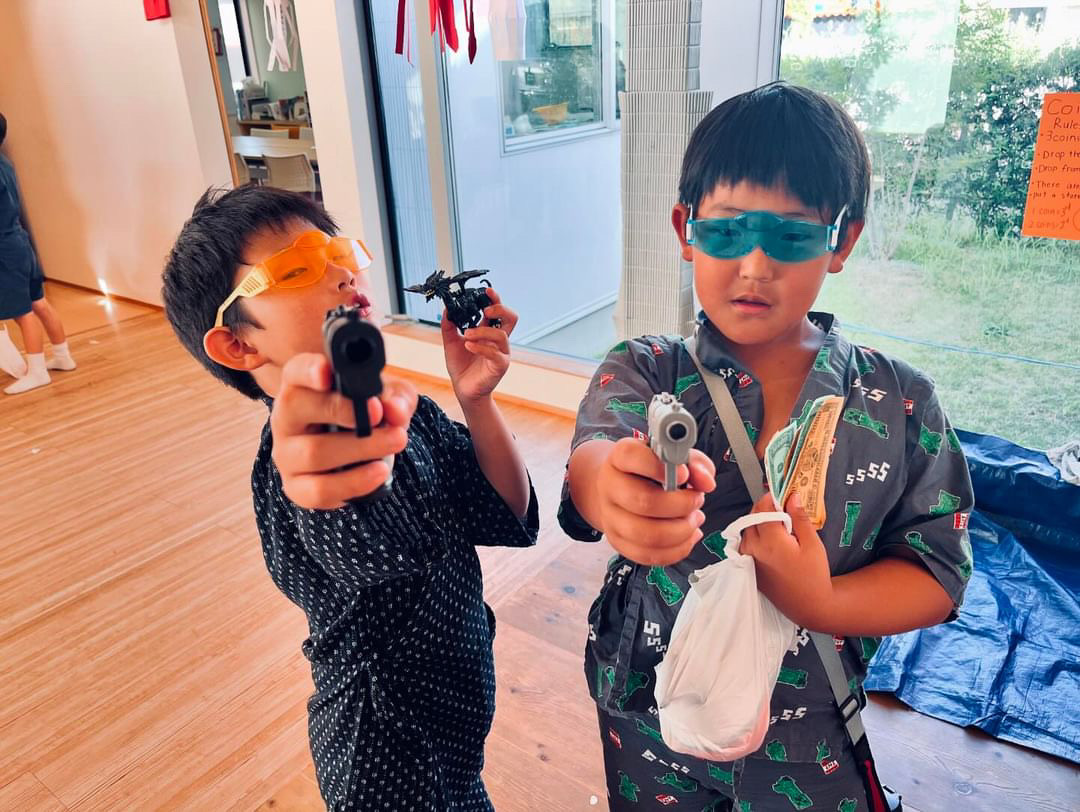 9B0FB978-58A4-45E7-9FAD-AC019A957C65