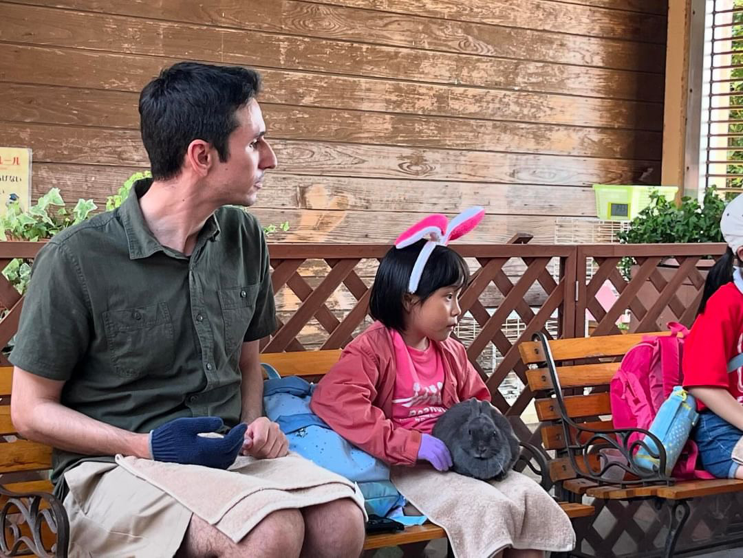 9BAE052D-9823-432E-BF3D-49629C578B60