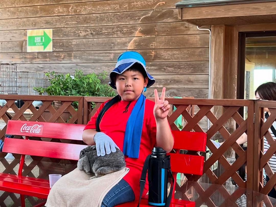 CBE7AFA3-7711-45A1-8585-6A503316FA39