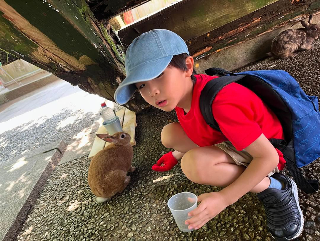 EF024CB7-EFBD-49F2-9ACD-6CBA3FFFD832