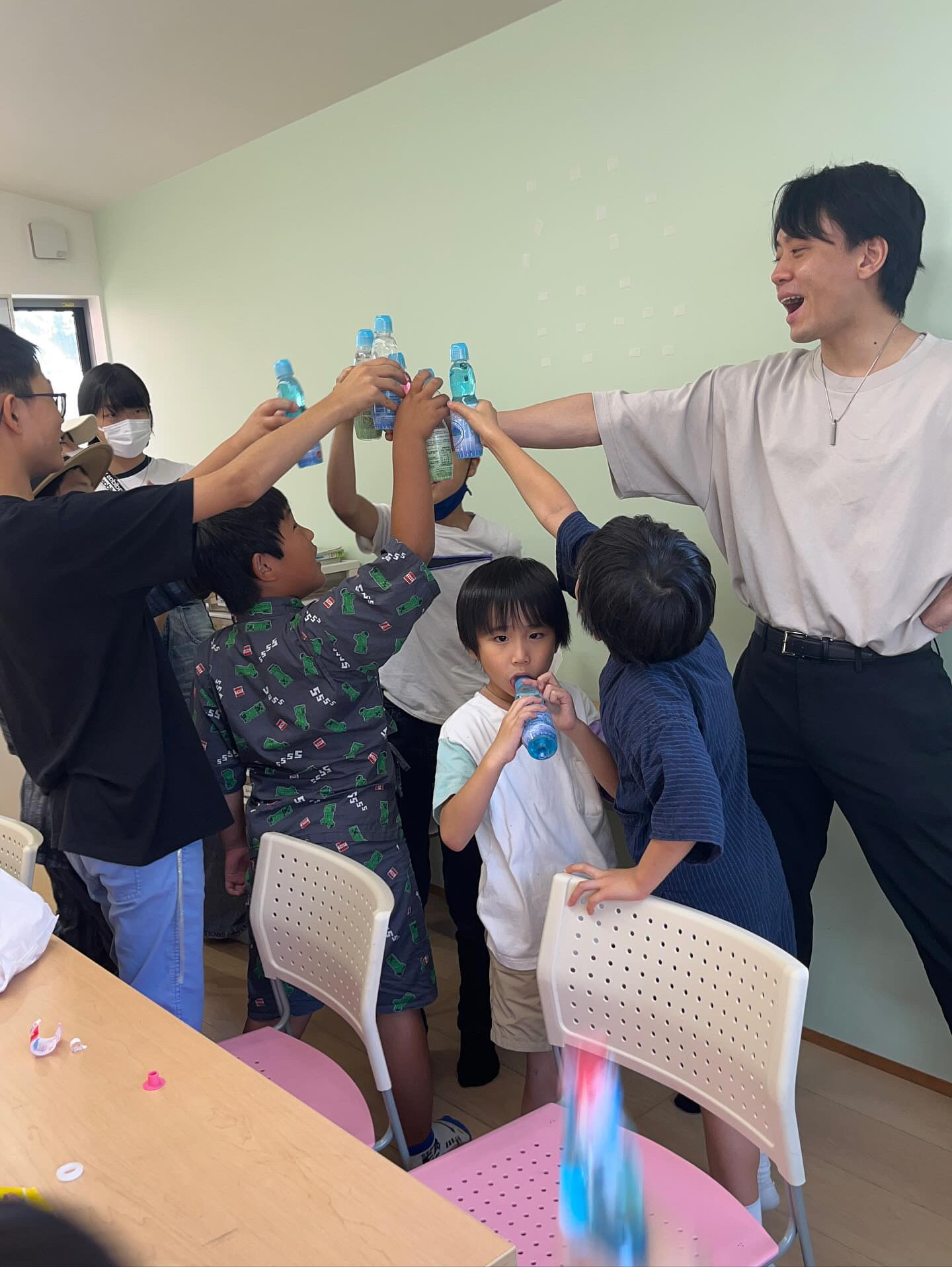 EFC982A7-DD94-4803-99EC-67E2C46191CF