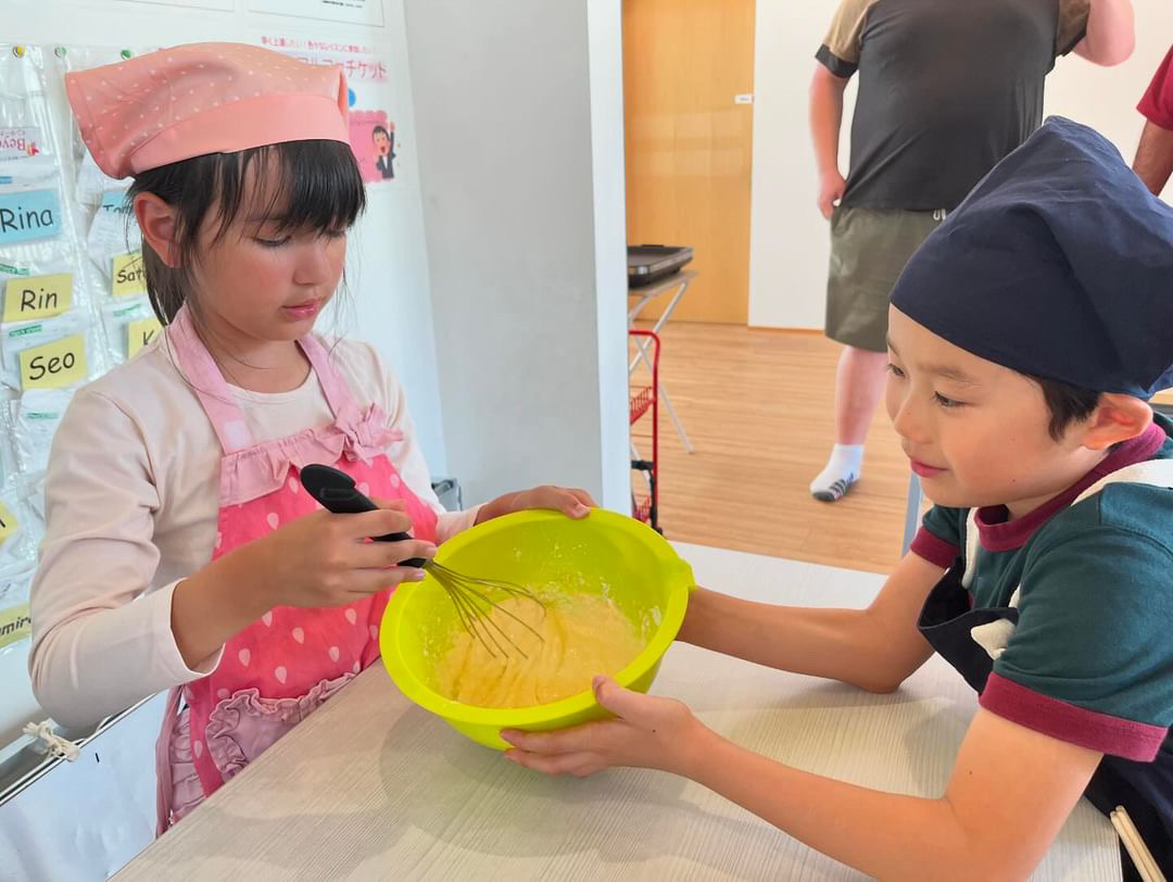 F0B53160-9BFF-4DCE-A2E9-E645A5459C59