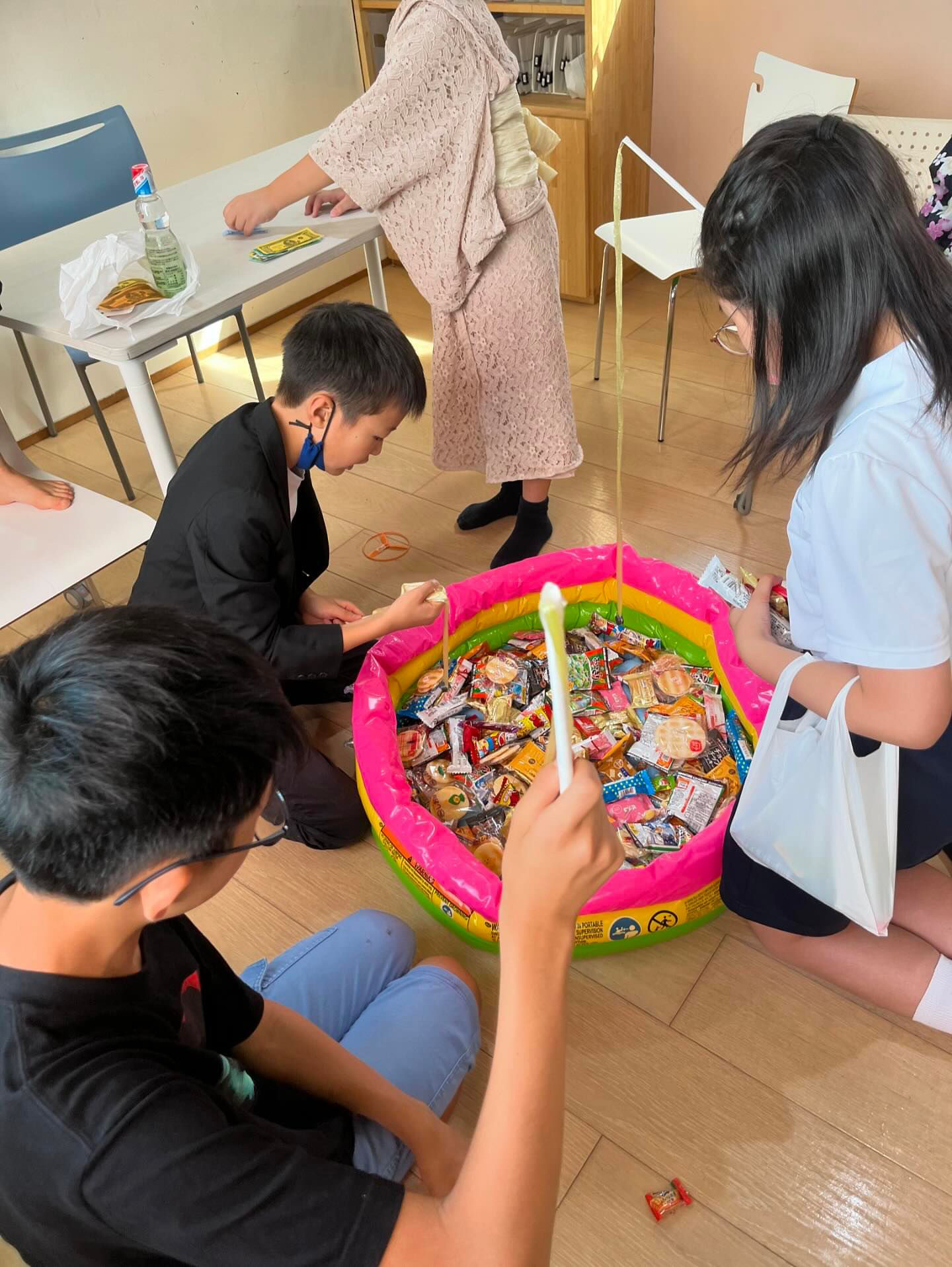 F4A27DE9-07FB-4D8A-9DFD-1E7DE3C5BFEA